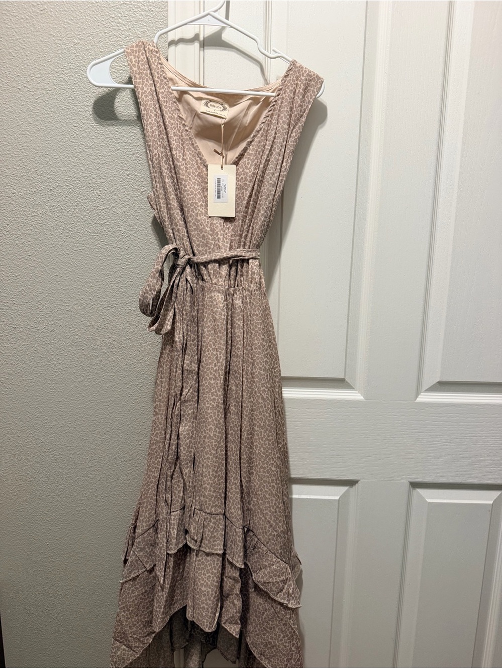 Sleeveless Beige Leopard Printed Wrap Dress with Waist Tie